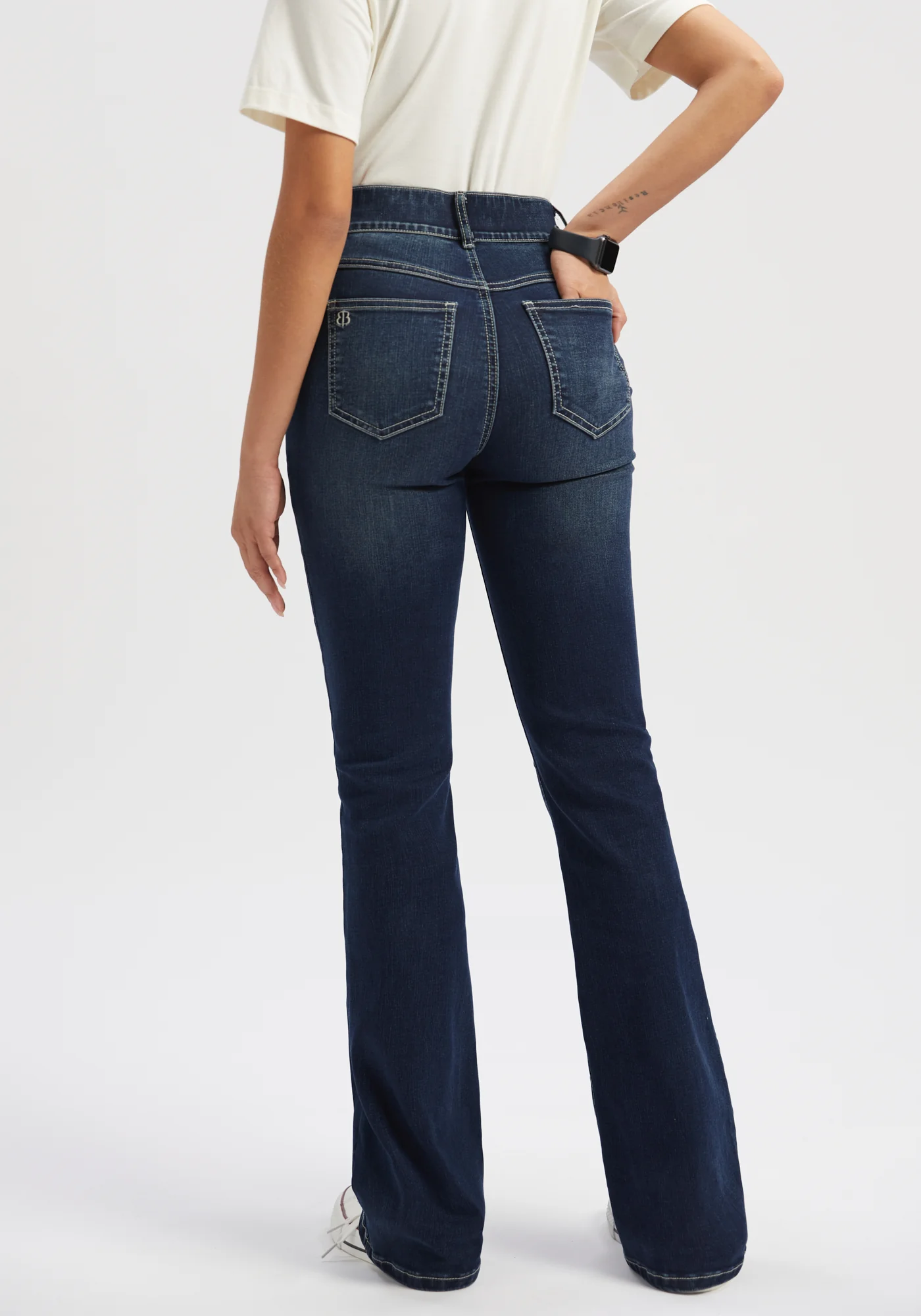 Signature Mid-Rise Denim | Bootcut (Roma Wash) - Image 8